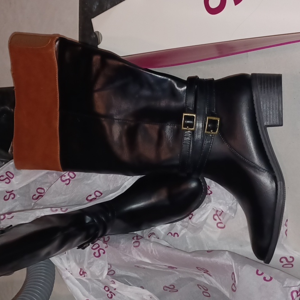 SO Black and Brown Heeled Boots - Picture 1 of 4
